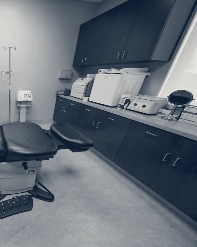 Dr. Michael Jazayeri - Plastic & Reconstructive Surgery