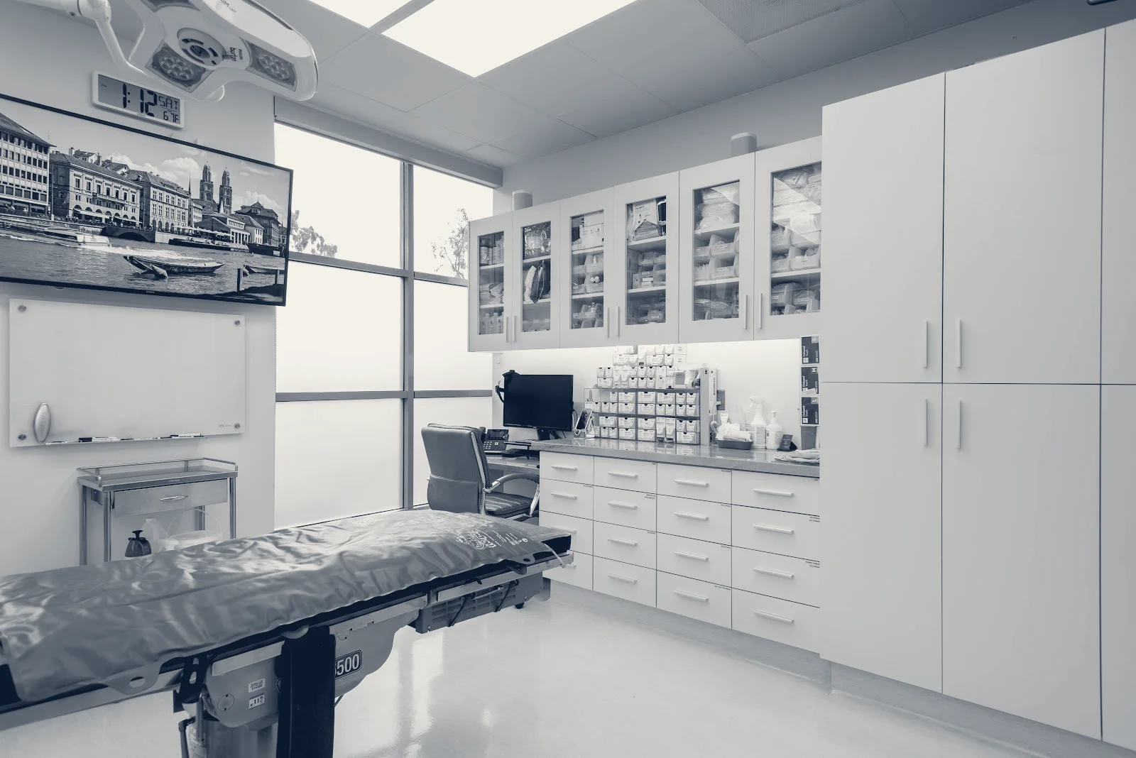 Mark A. Anton MD, FACS - Aesthetics MD Plastic Surgery & MedSpa — Newport Beach, California