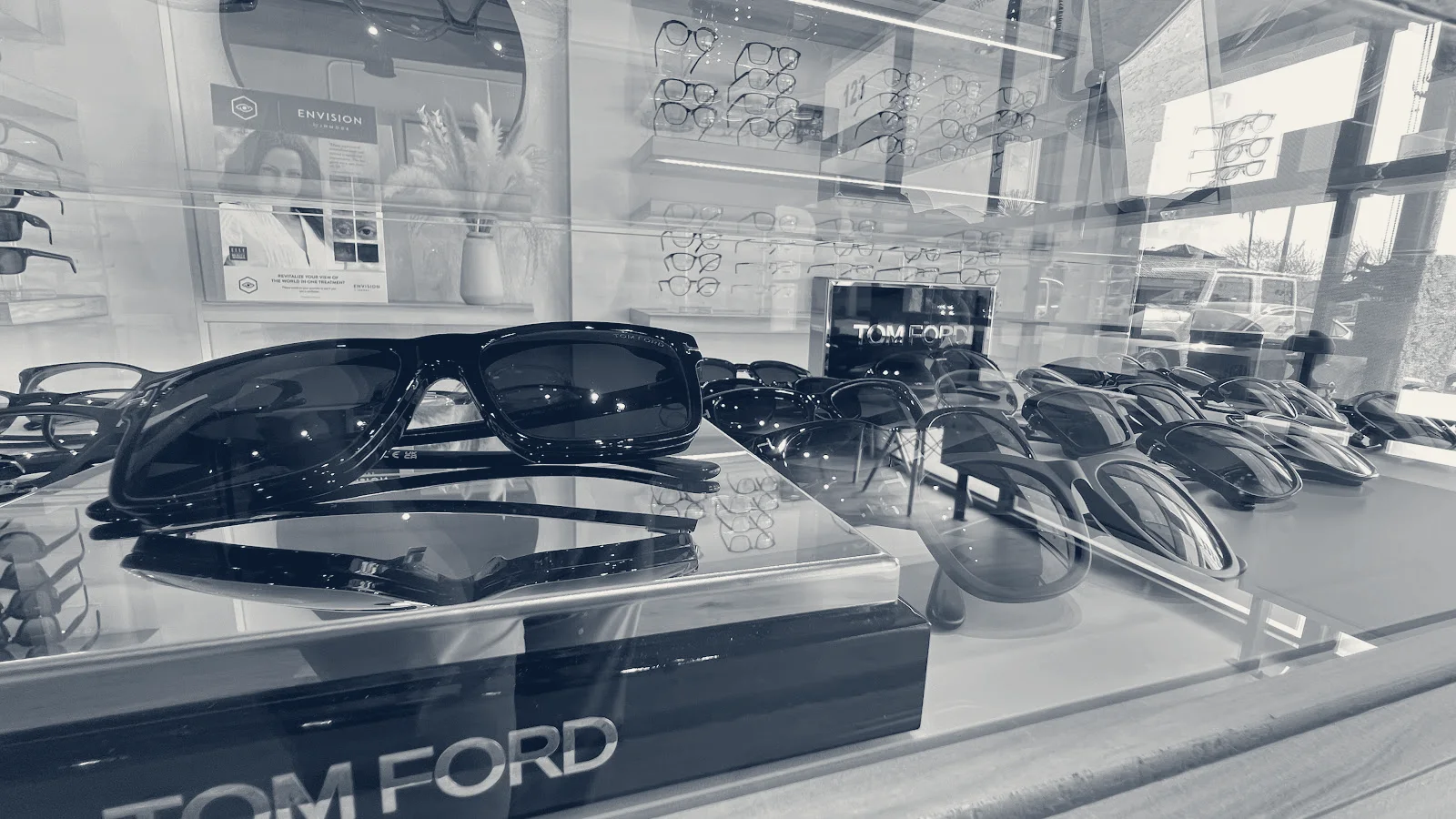 One EyeCare — Costa Mesa, California