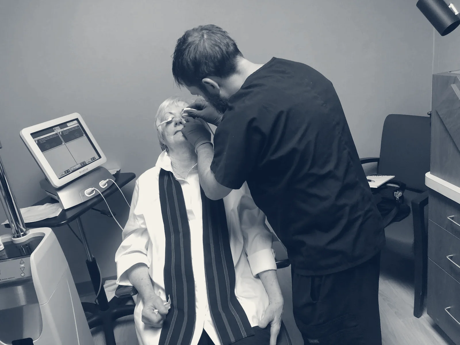 Eye Care and Laser Surgery of Newton - Wellesley — Wellesley, Massachusetts