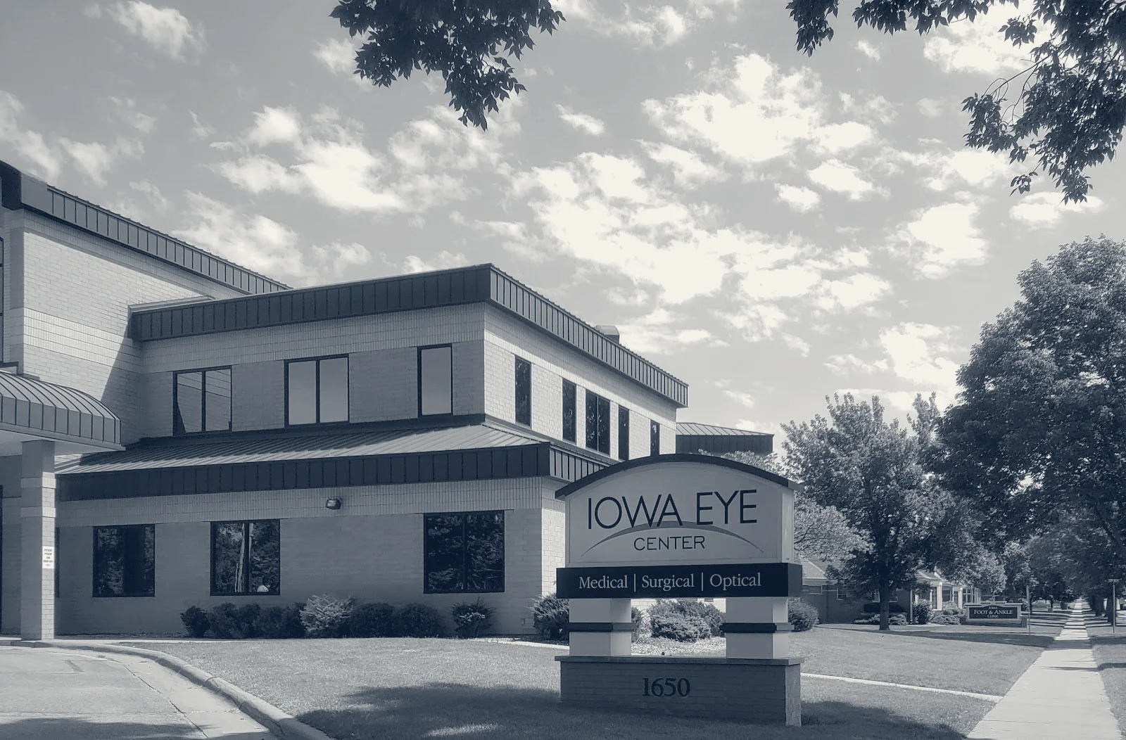 Iowa Eye Center — Cedar Rapids, Iowa