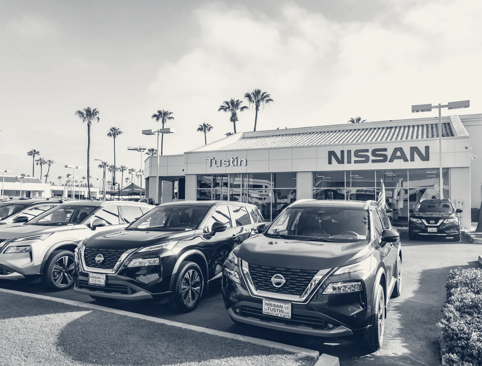 Nissan of Tustin — Tustin, California