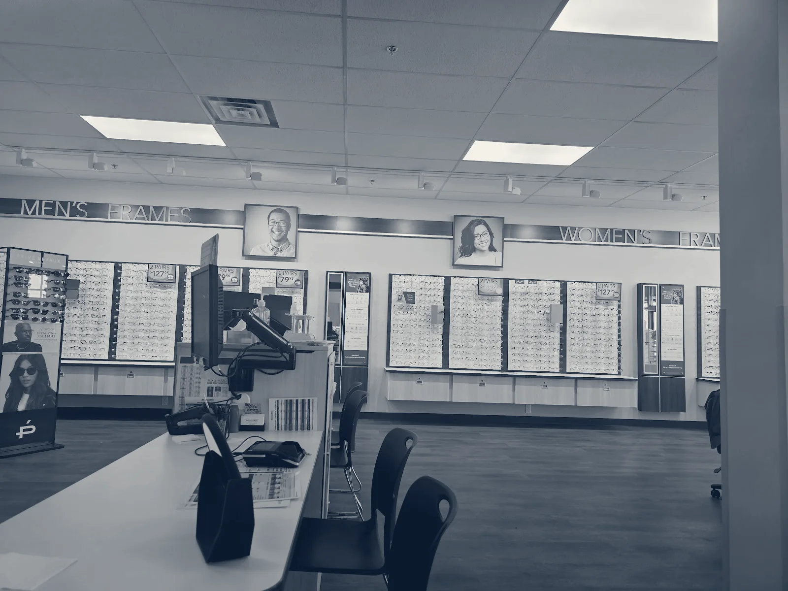 America's Best Contacts & Eyeglasses — Pleasant Prairie, Wisconsin
