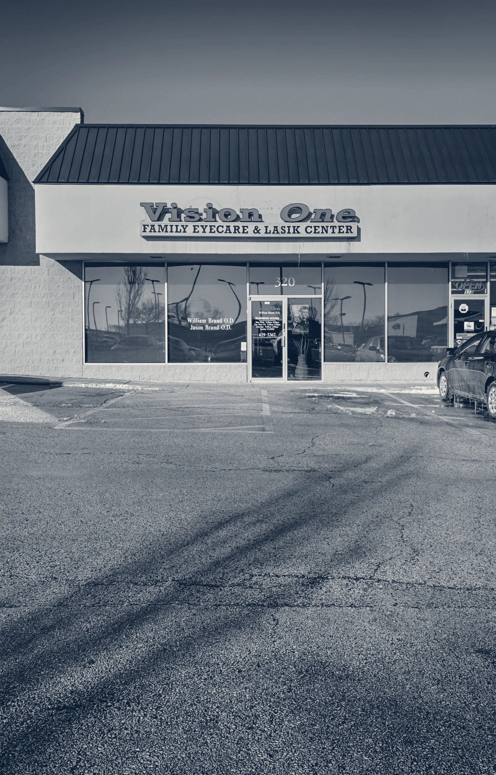 Vision One Lasik Center — Lombard, Illinois
