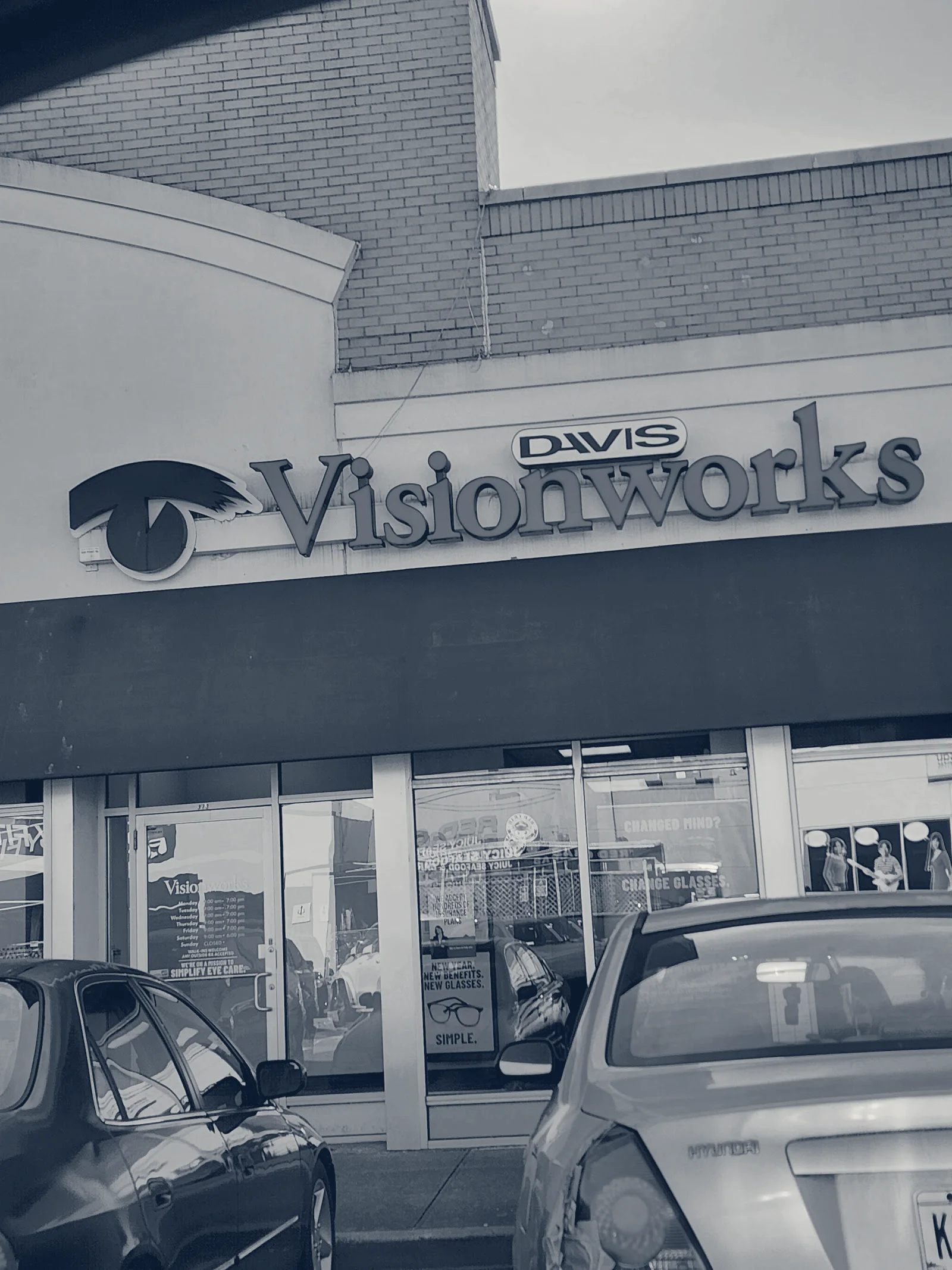 Davis Visionworks Rockville Centre Plaza — Rockville Centre, New York