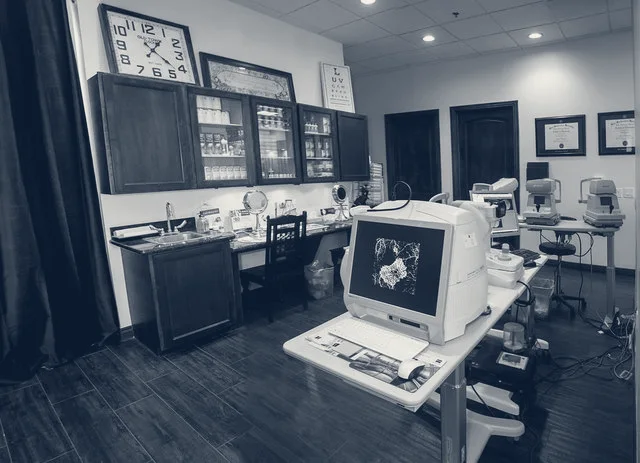 Lee EyeCare Center — Mesa, Arizona