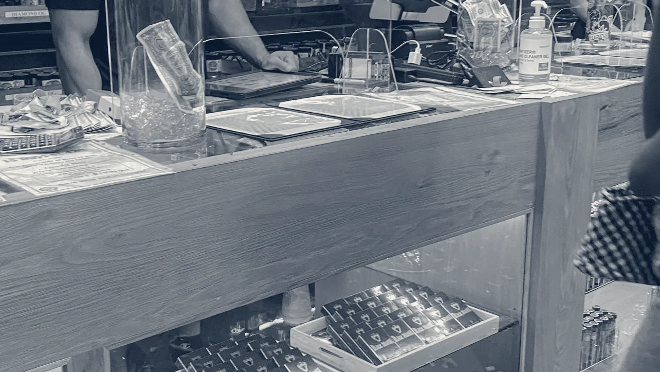 LA Wonderland Marijuana Dispensary Los Angeles — Los Angeles, California