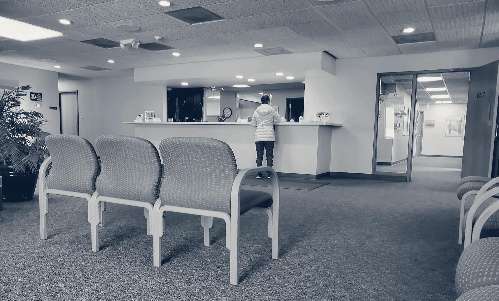 Medical Eye Services — Gurnee, Illinois