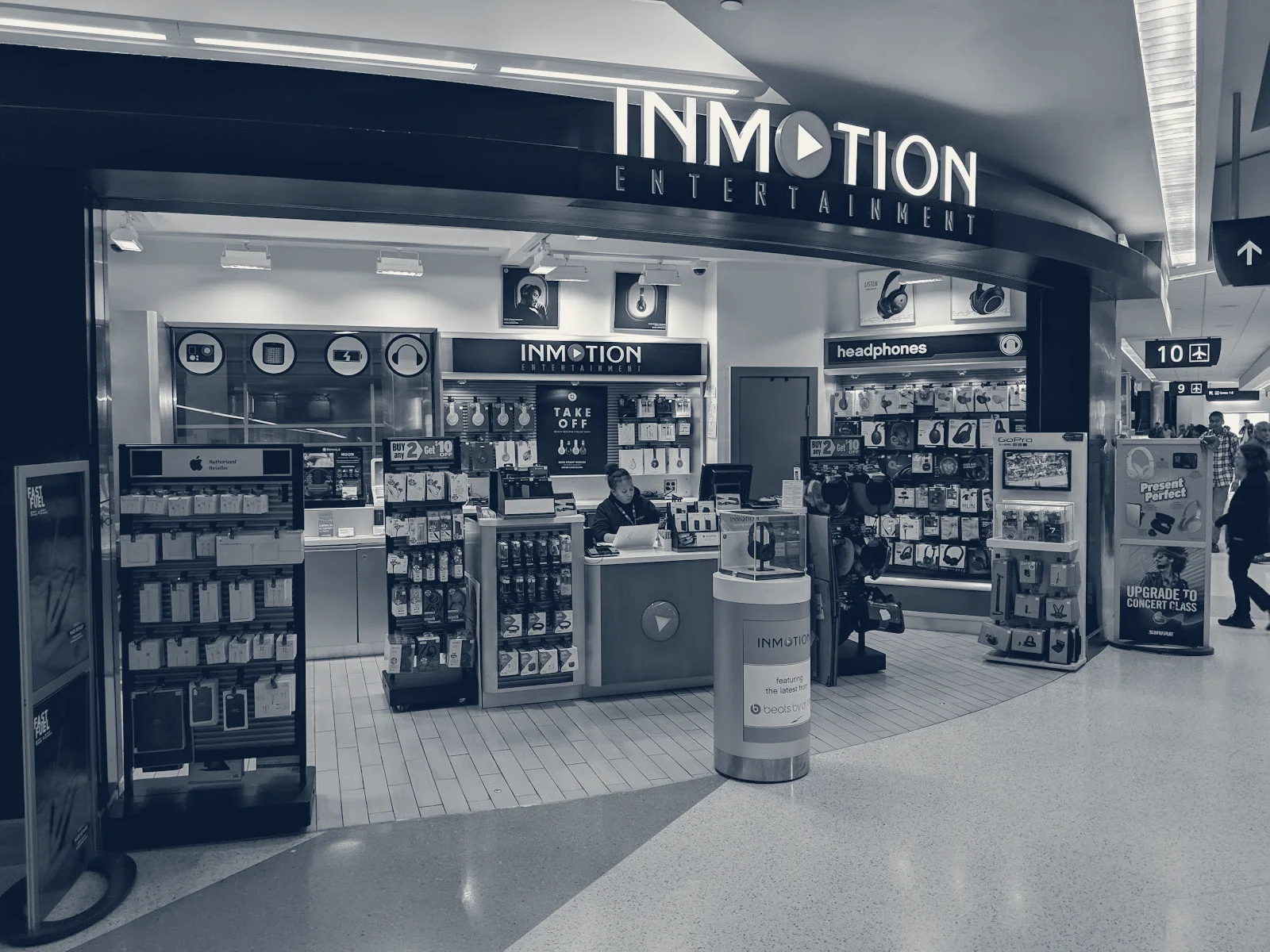 Brookstone — San Jose, California