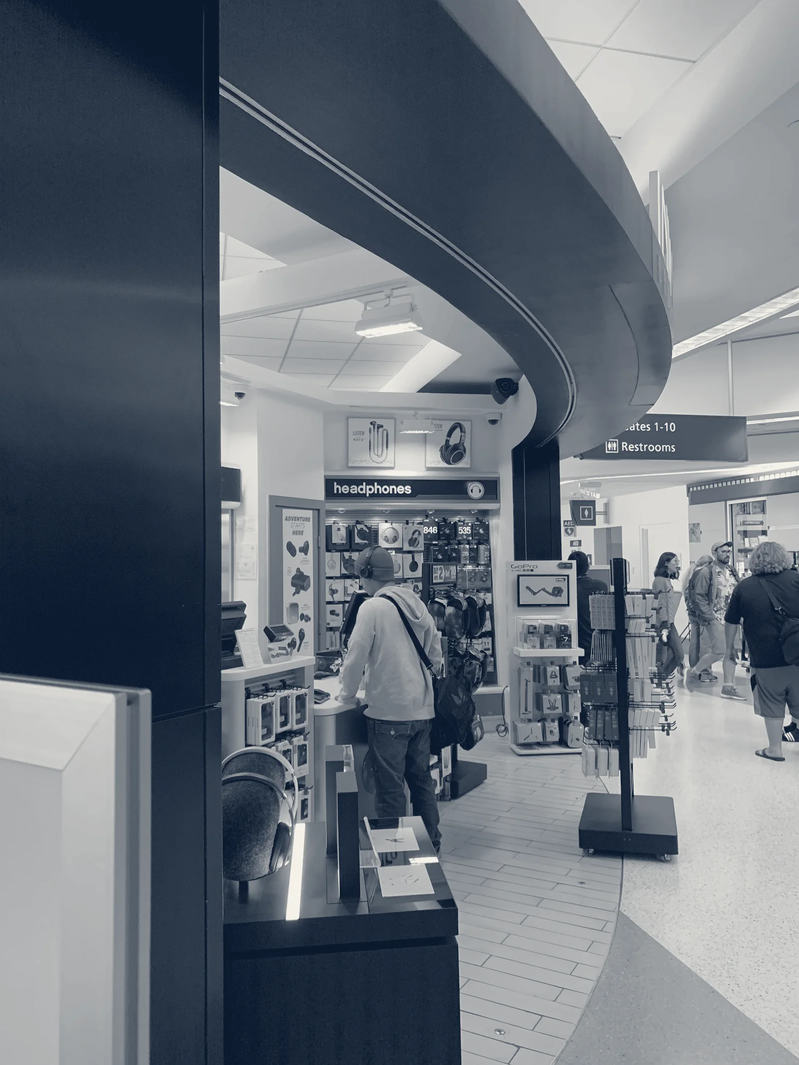 Brookstone — San Jose, California
