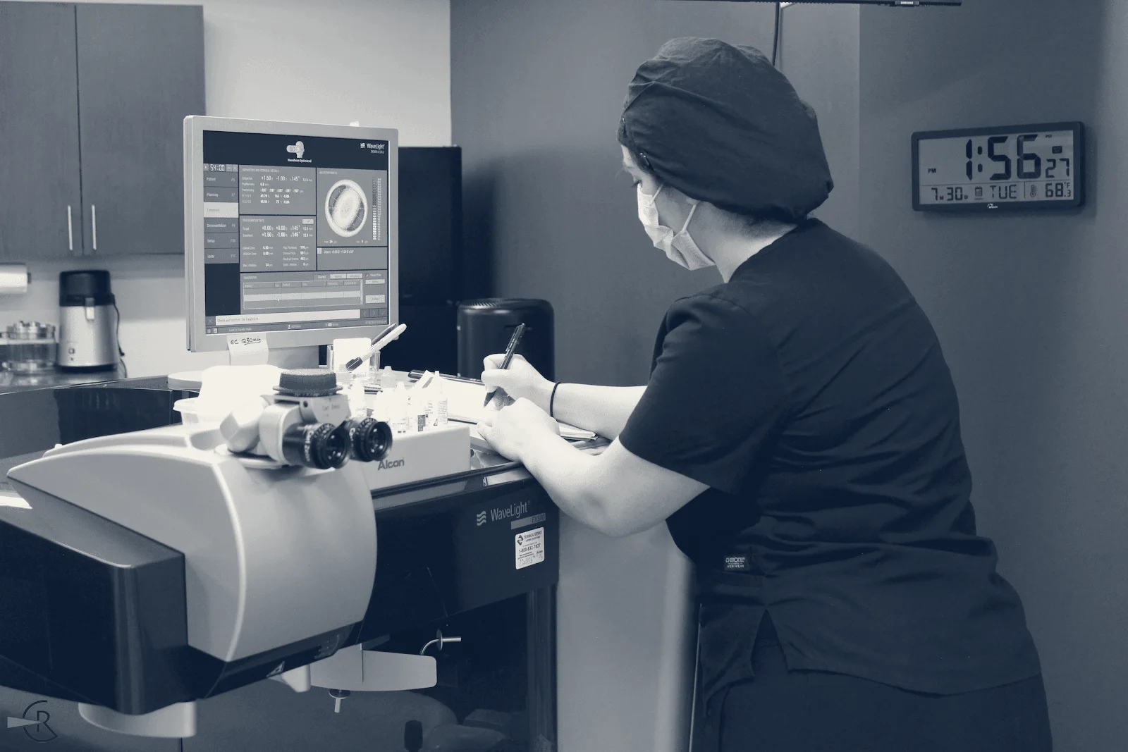 Motwani Lasik Institute — San Diego, California