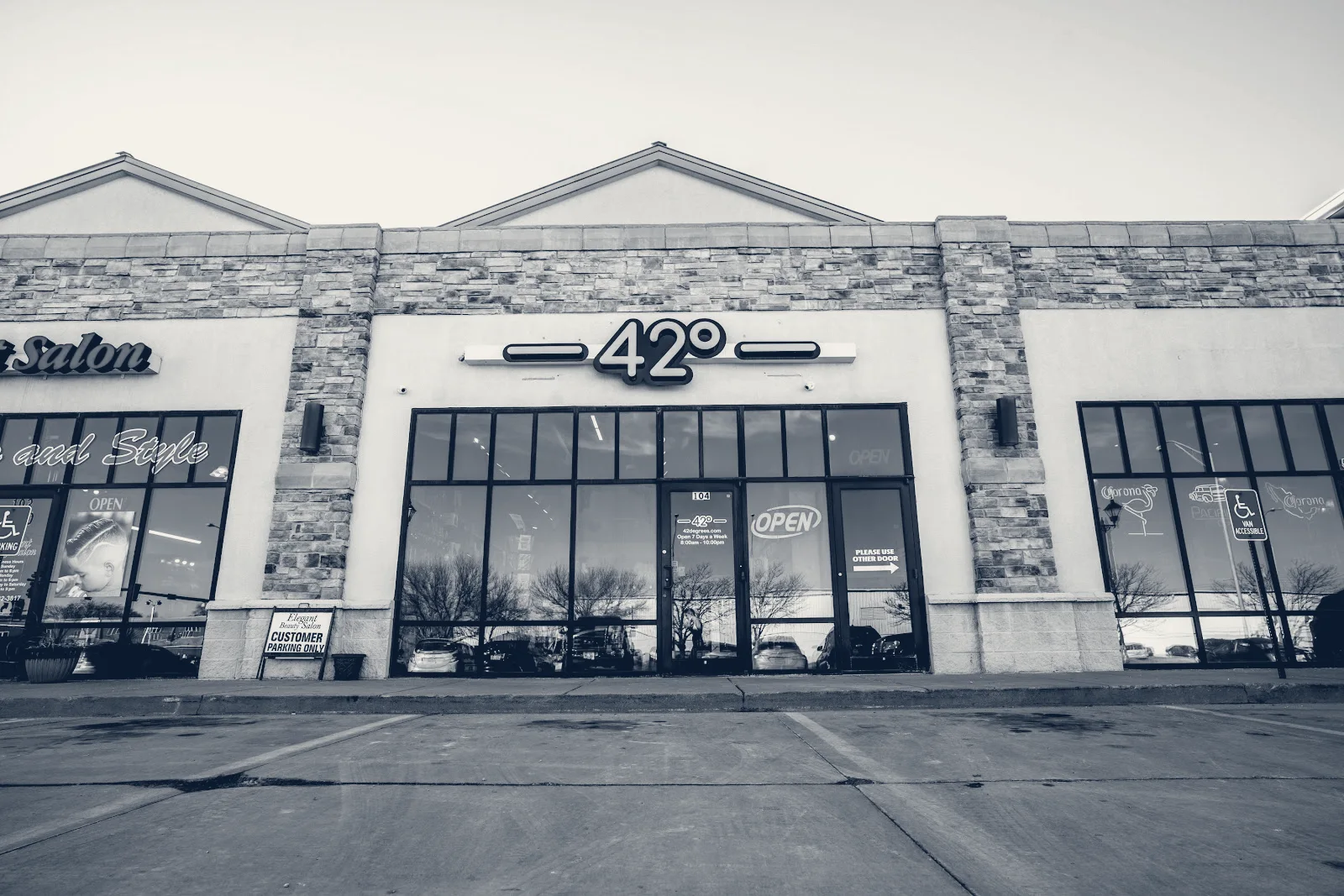 42 Degrees Cannabis Dispensary — Ralston, Nebraska