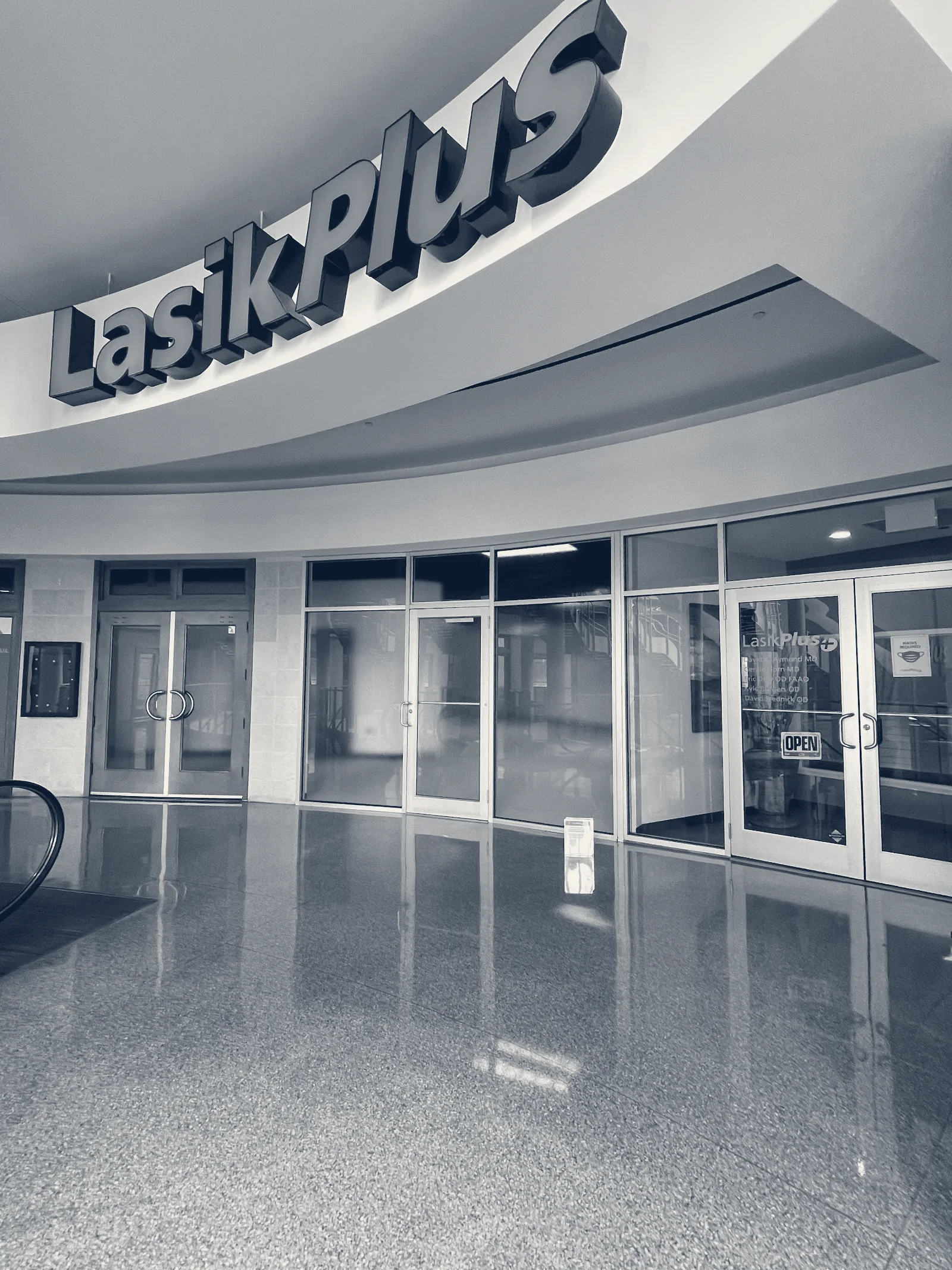 LasikPlus — Chicago, Illinois