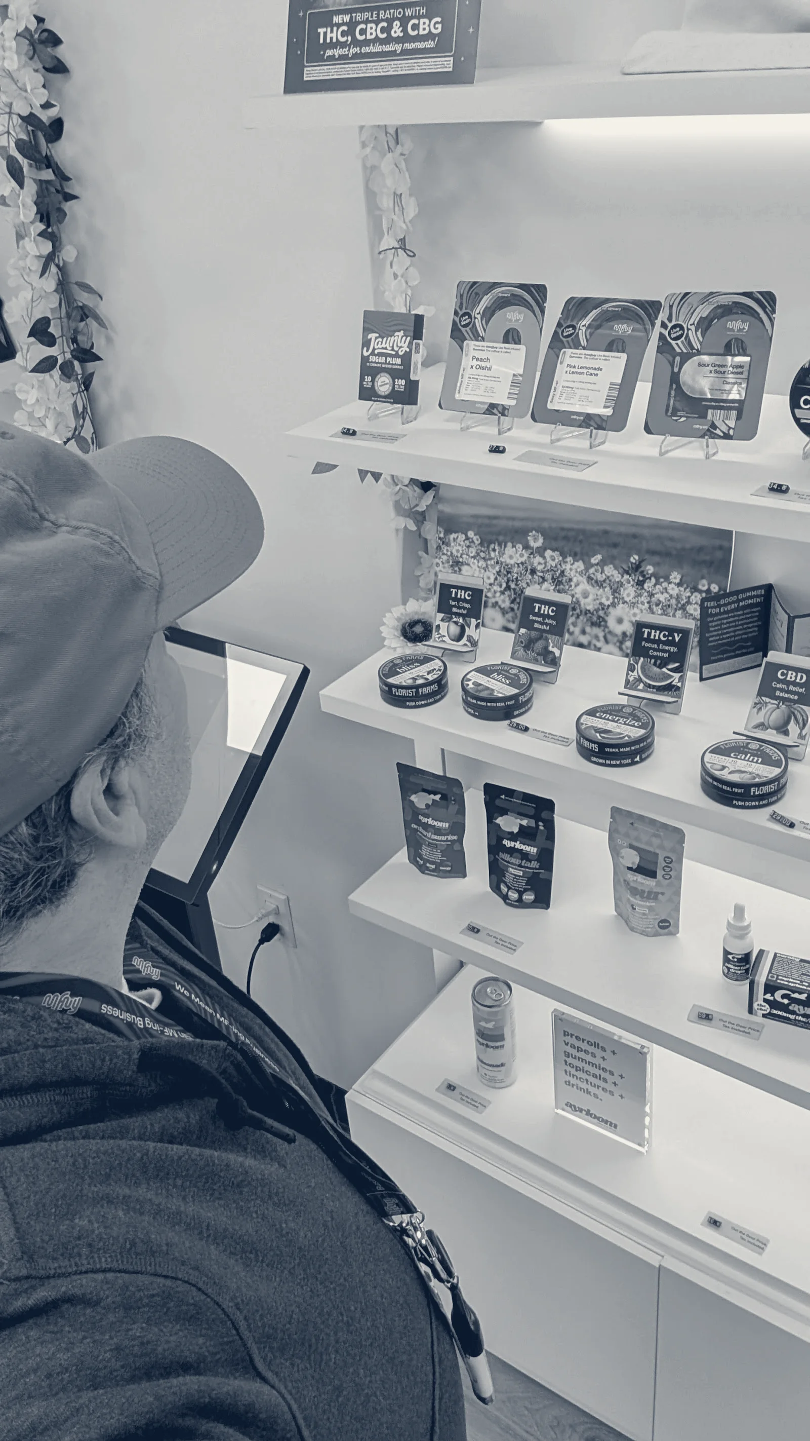 Pure Blossoms | Legal Cannabis Dispensary — New York, New York