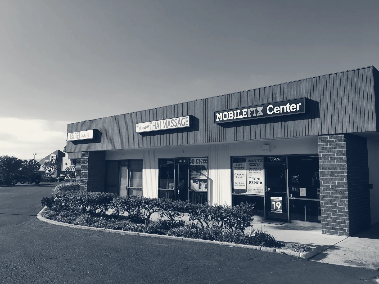 Mobile Fix Center — Torrance, California
