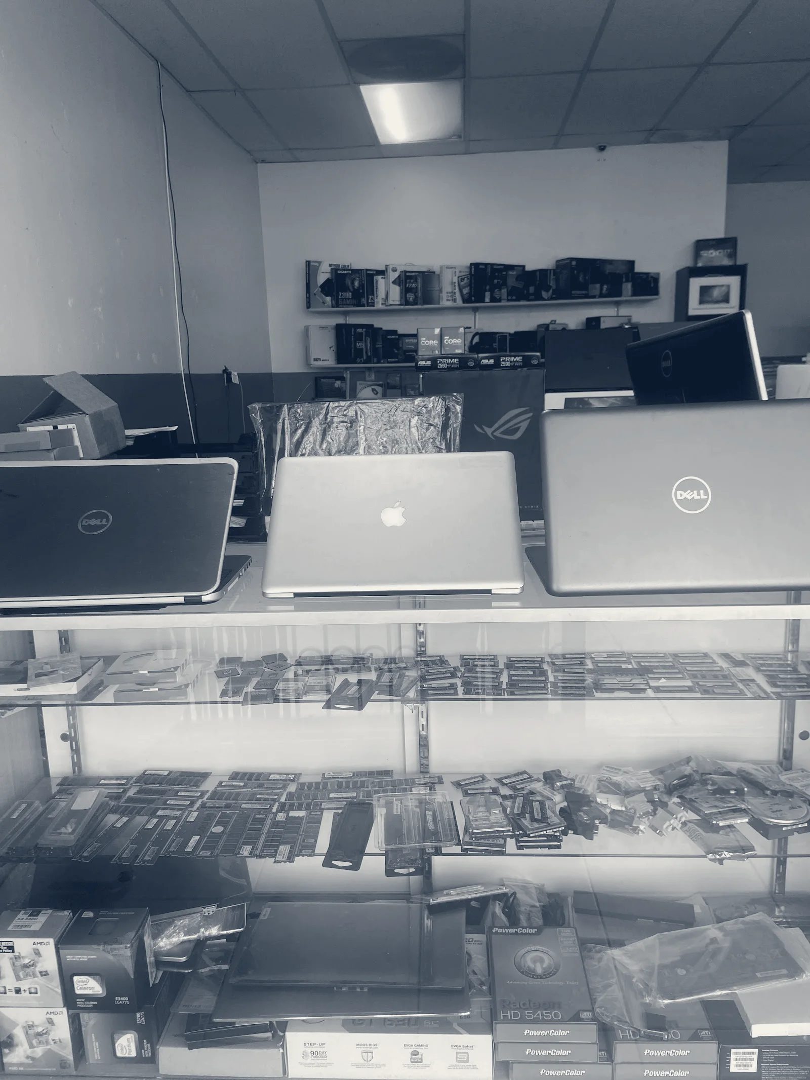 W & E COMPUTER SERVICES — Torrance, California