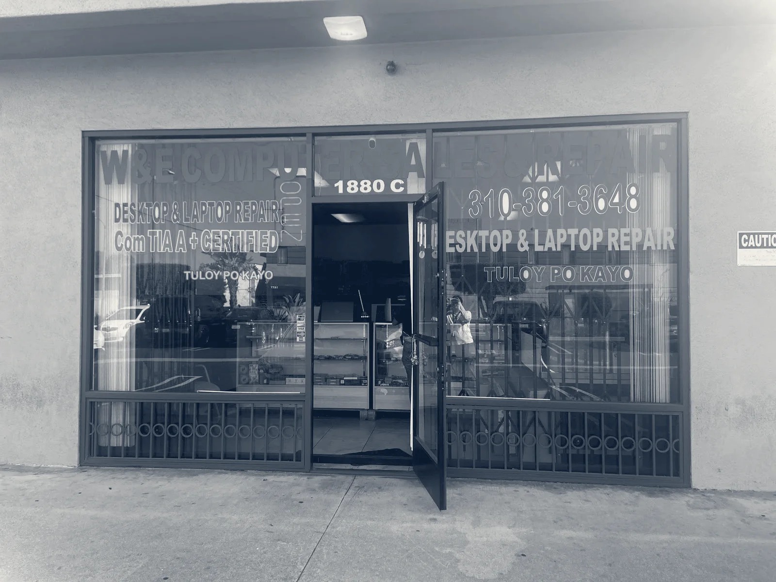W & E COMPUTER SERVICES — Torrance, California