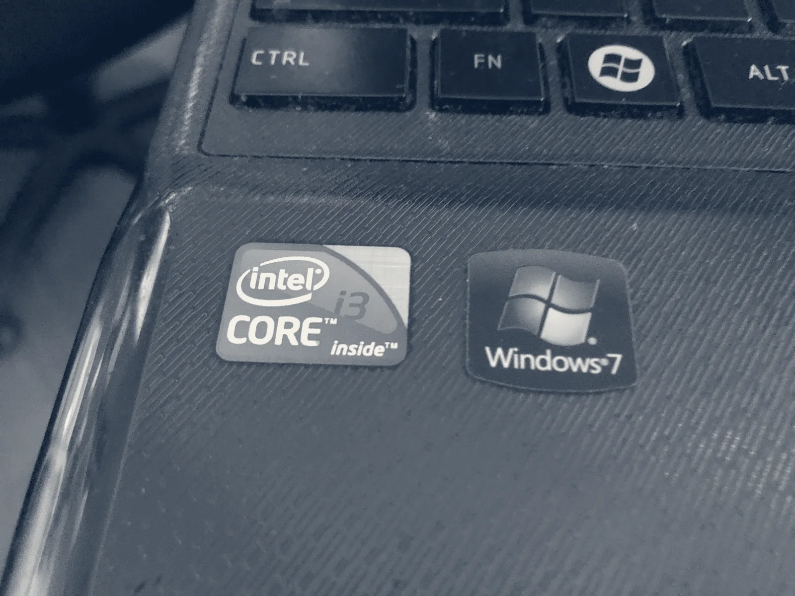 Computer Tech & UP-Grades — Maywood, California