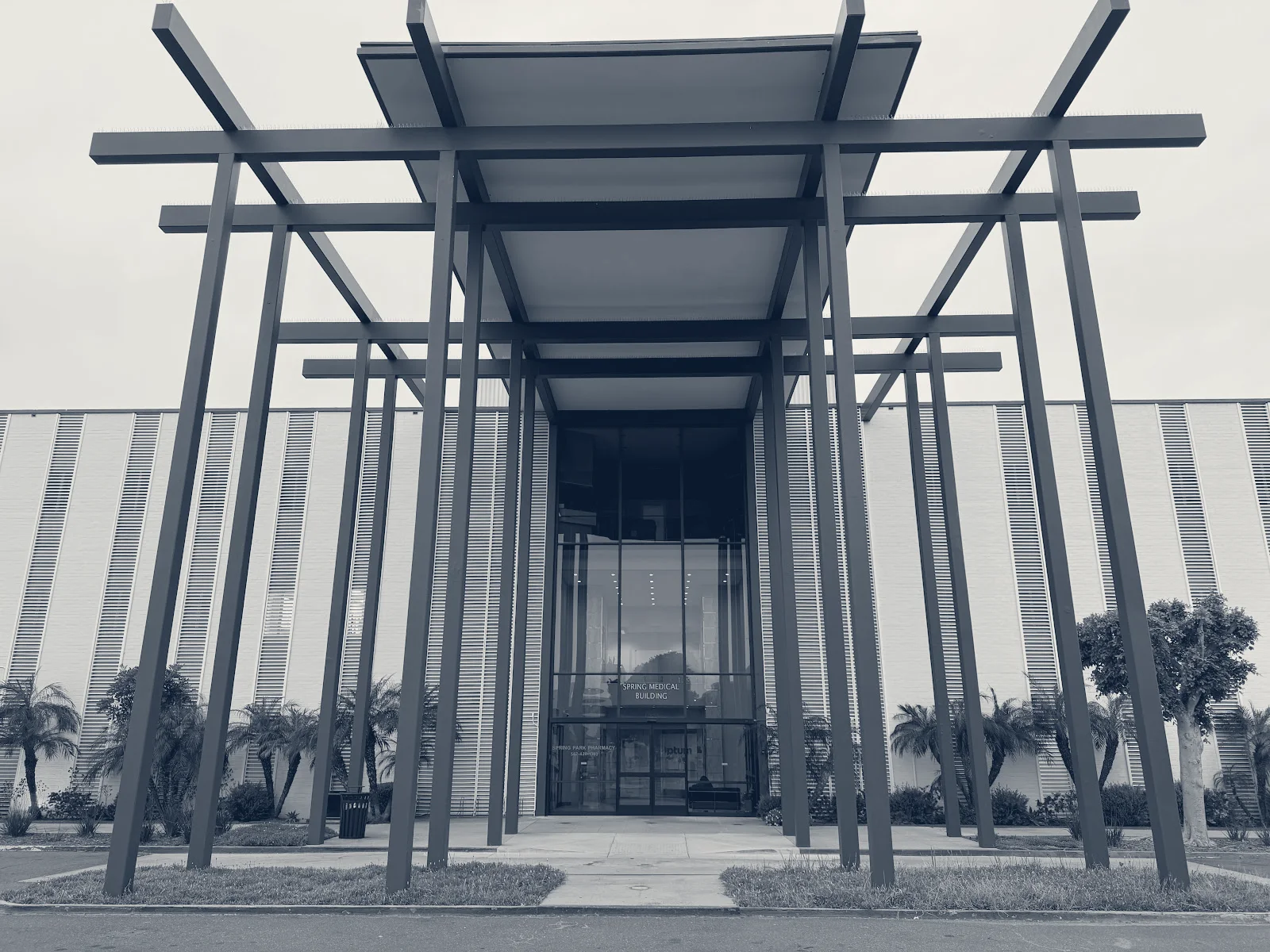 Bonmente - Psychiatry, TMS & Therapy, Long Beach — Long Beach, California