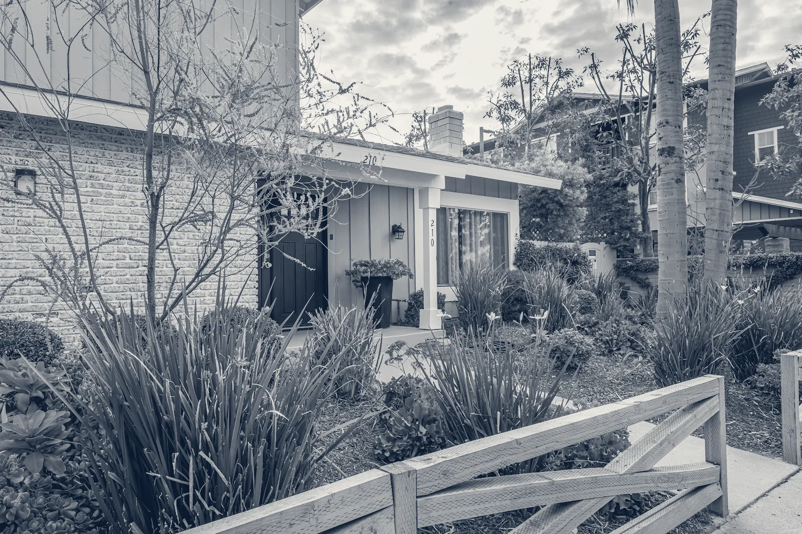 Lighthouse Mental Health: Crisis Stabilization & Inpatient Residential Treatment — Anaheim, California