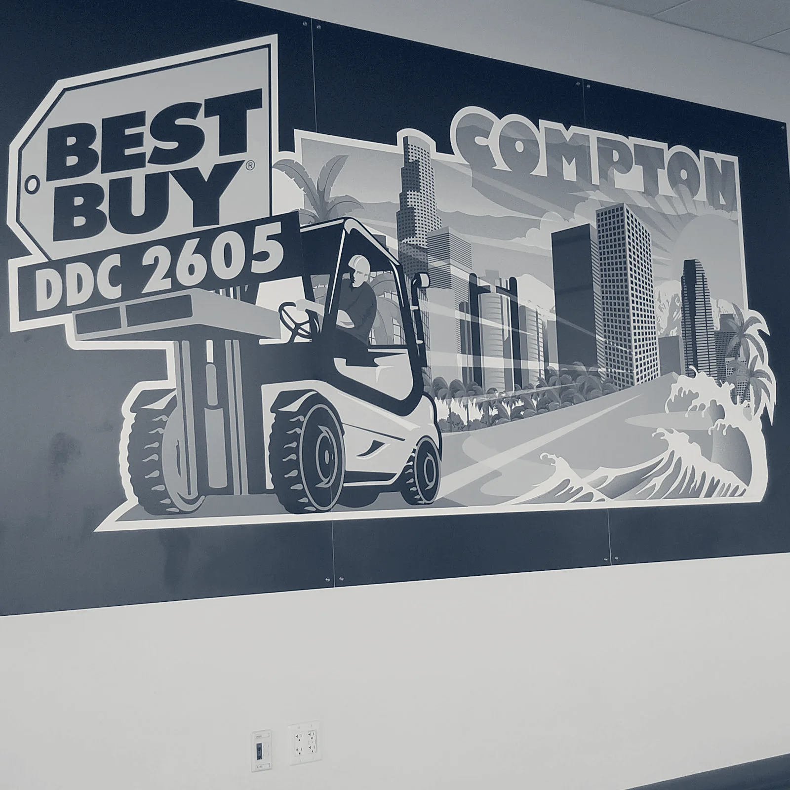 Best Buy Warehouse — Los Angeles, California