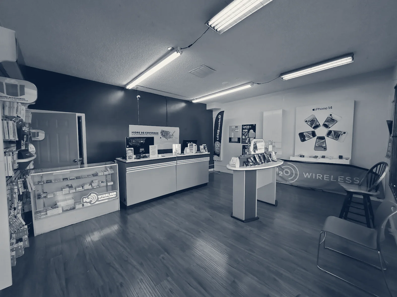 TMOBILE PREPAID iREPAIR — Gardena, California