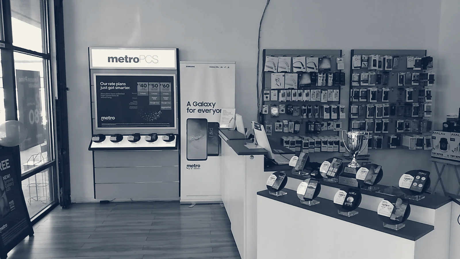 Metro by T-Mobile — Hawthorne, California