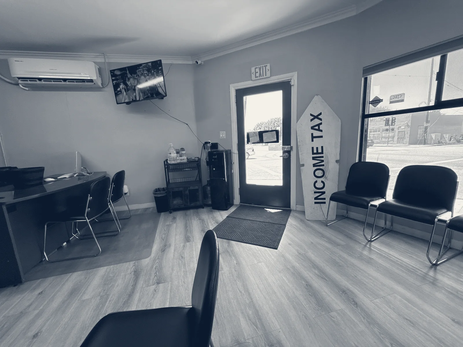 CRV Tax & Insurance Services — Compton, California