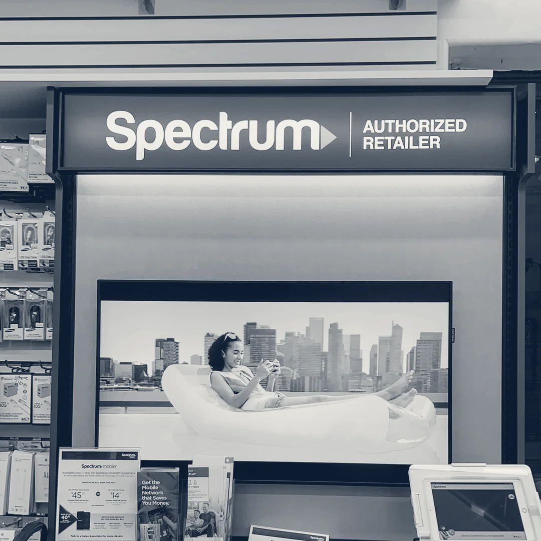 Cellphone Repair & Boost Mobile Payment — Los Angeles, California