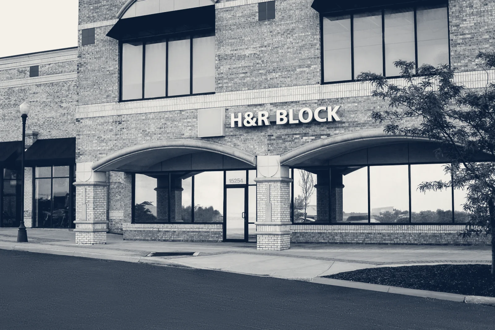H&R Block — Los Angeles, California