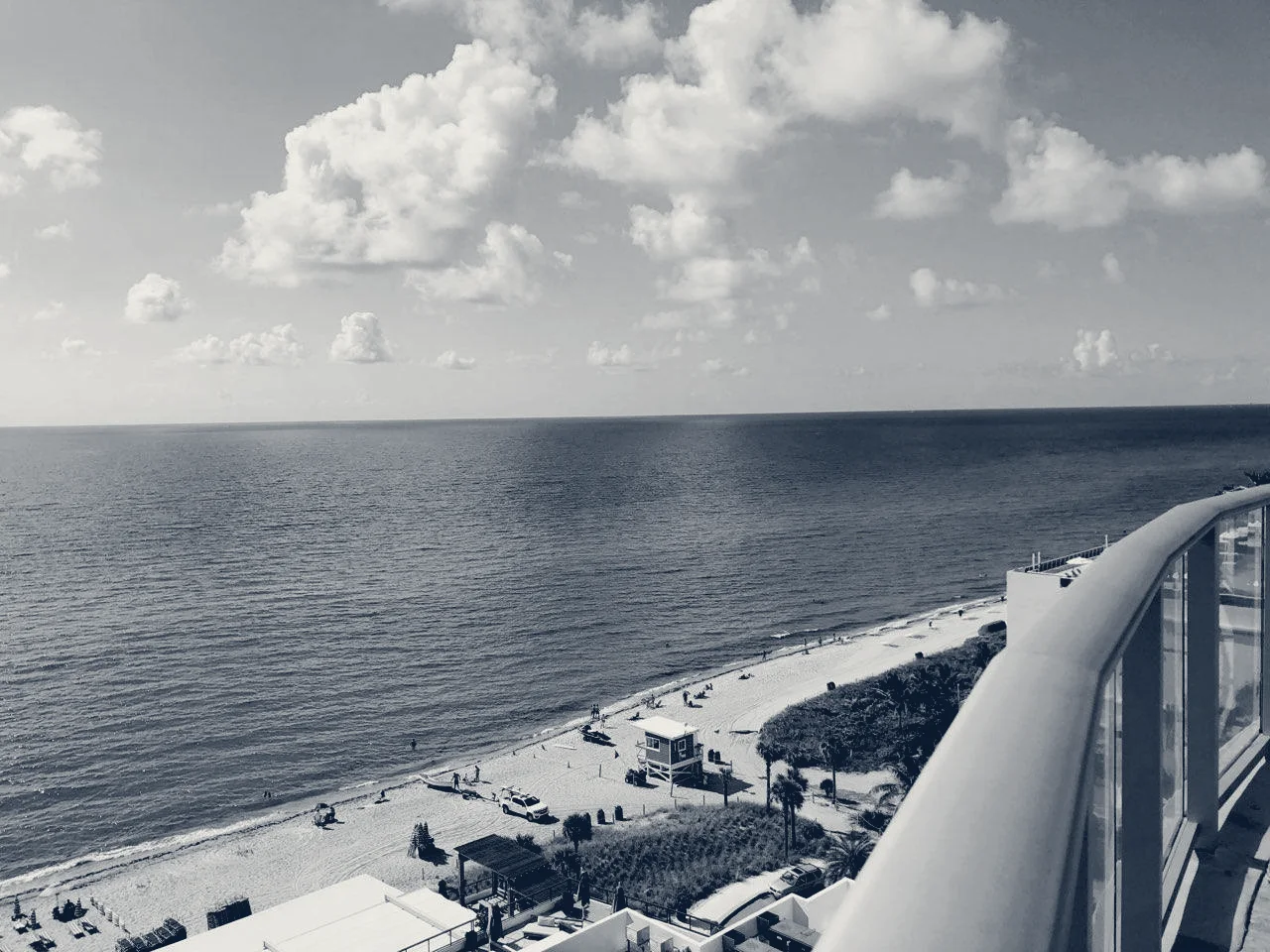 eména spa — Hollywood, Florida