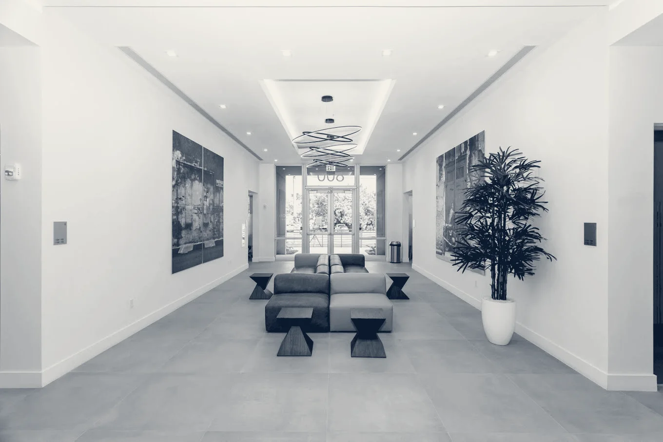 Spa 3067 — Hallandale Beach, Florida
