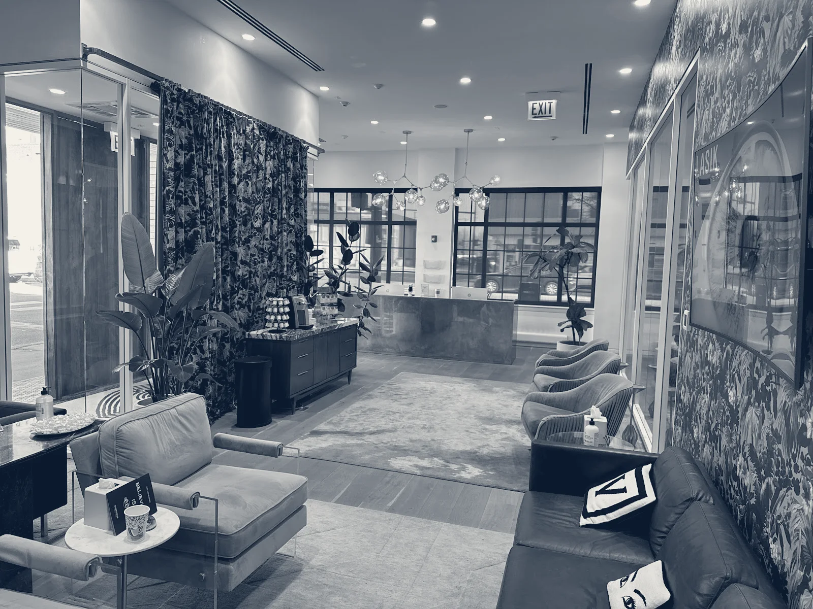 SharpeVision MODERN LASIK & LENS — Chicago, Illinois