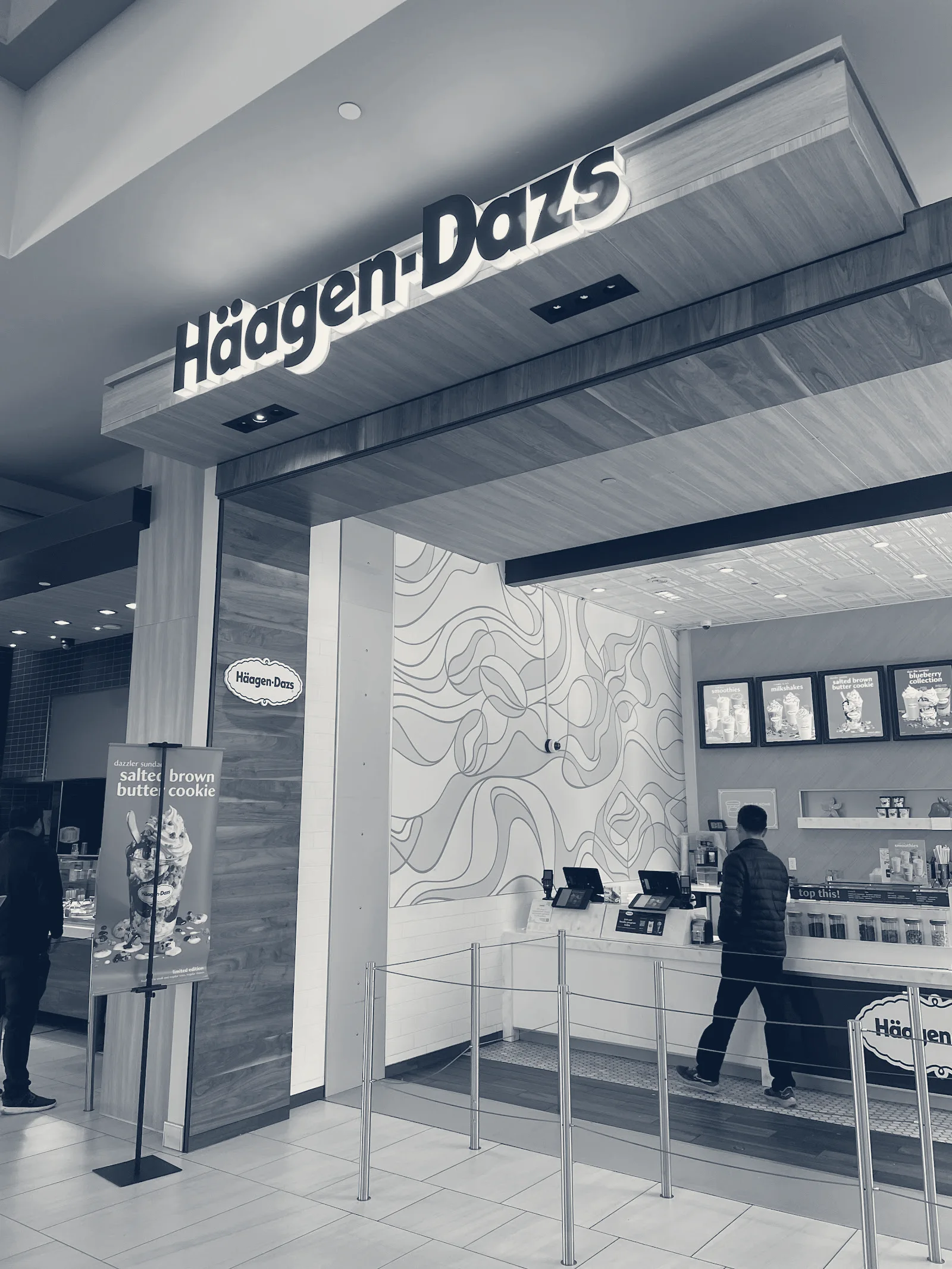 Häagen-Dazs Shop 1299 — San Mateo, California