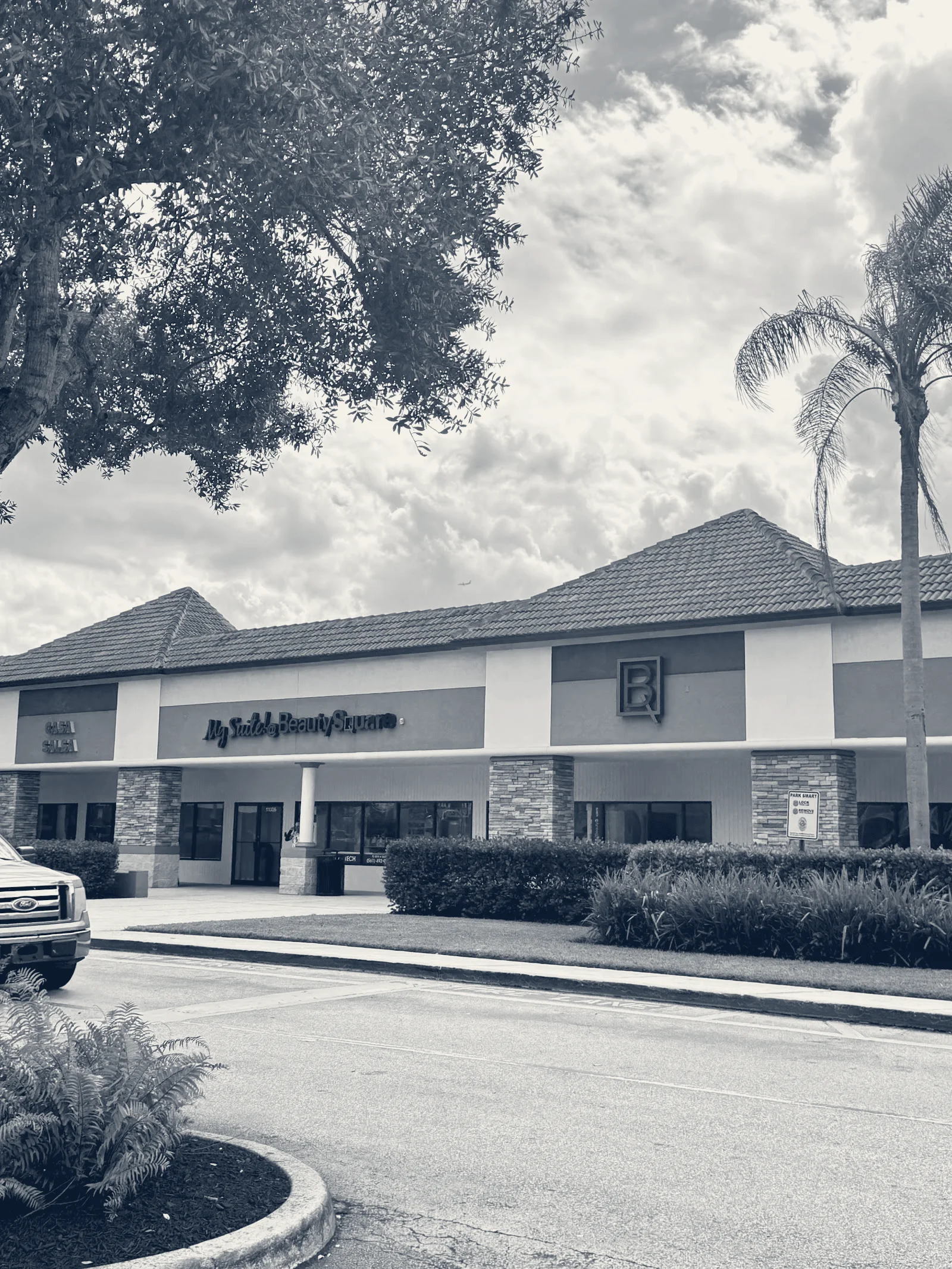 Klara’s Needles — Davie, Florida