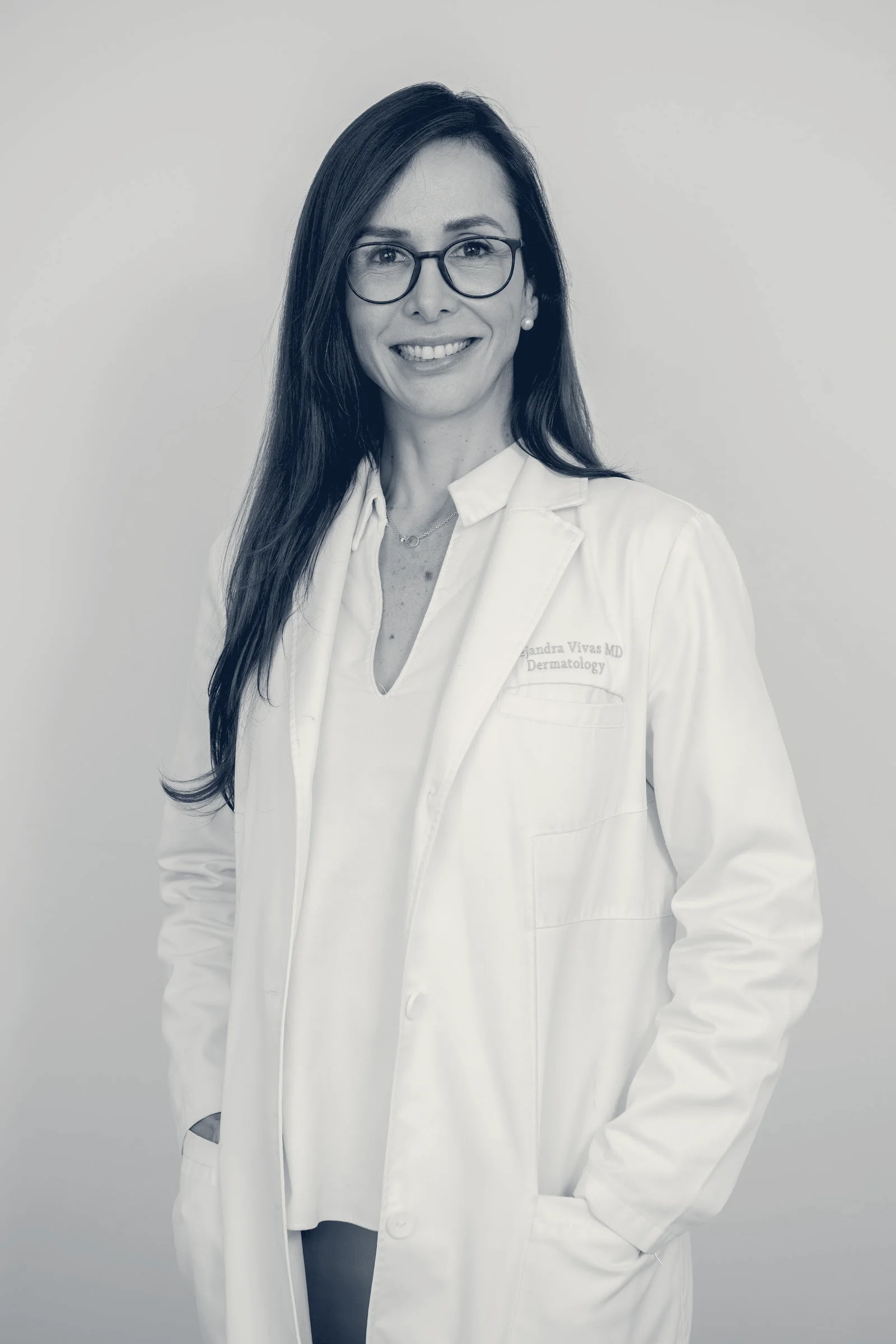 Alejandra Vivas, MD — Hollywood, Florida