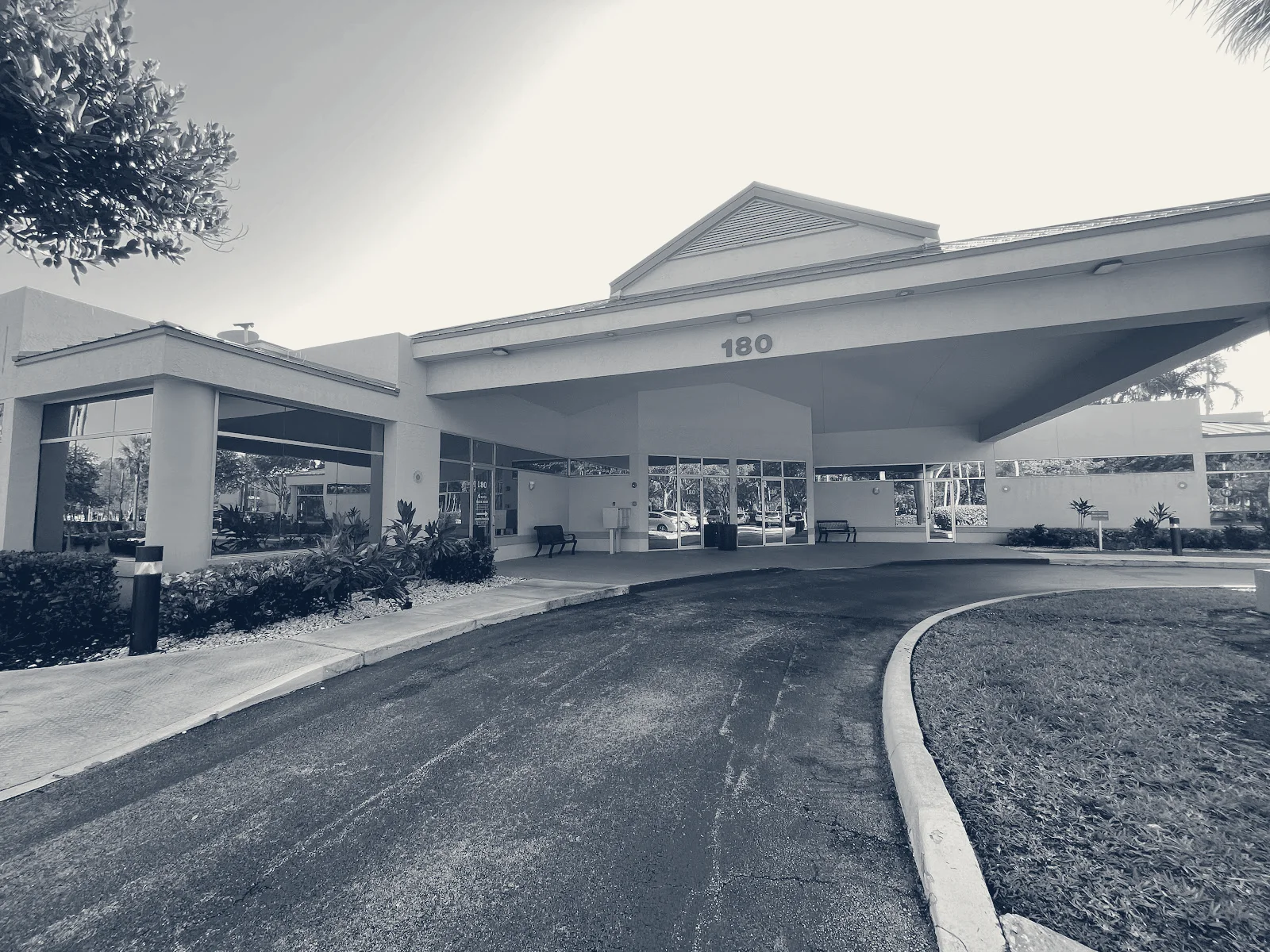 Sanitas Medical Center — Plantation, Florida