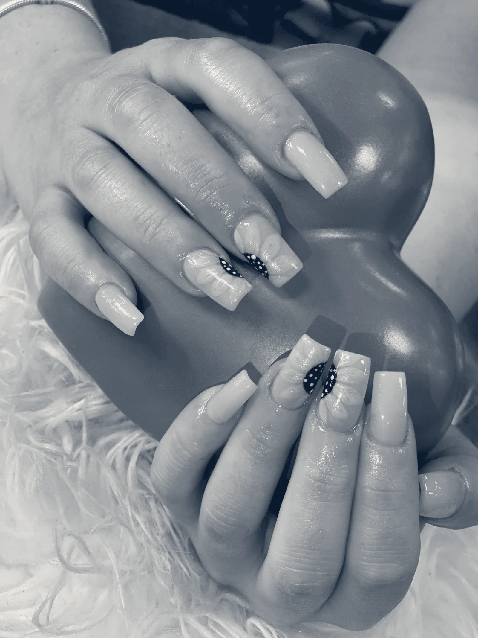 Sparkle Nails & Lashes Miramar — Miramar, Florida