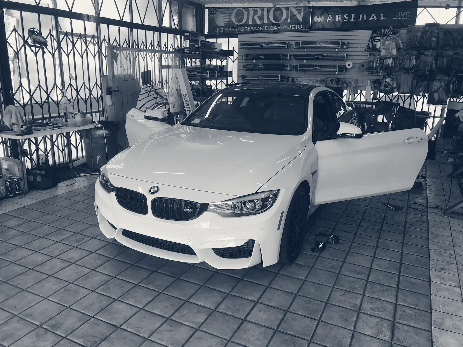 Automedia & Tint — Corona, California