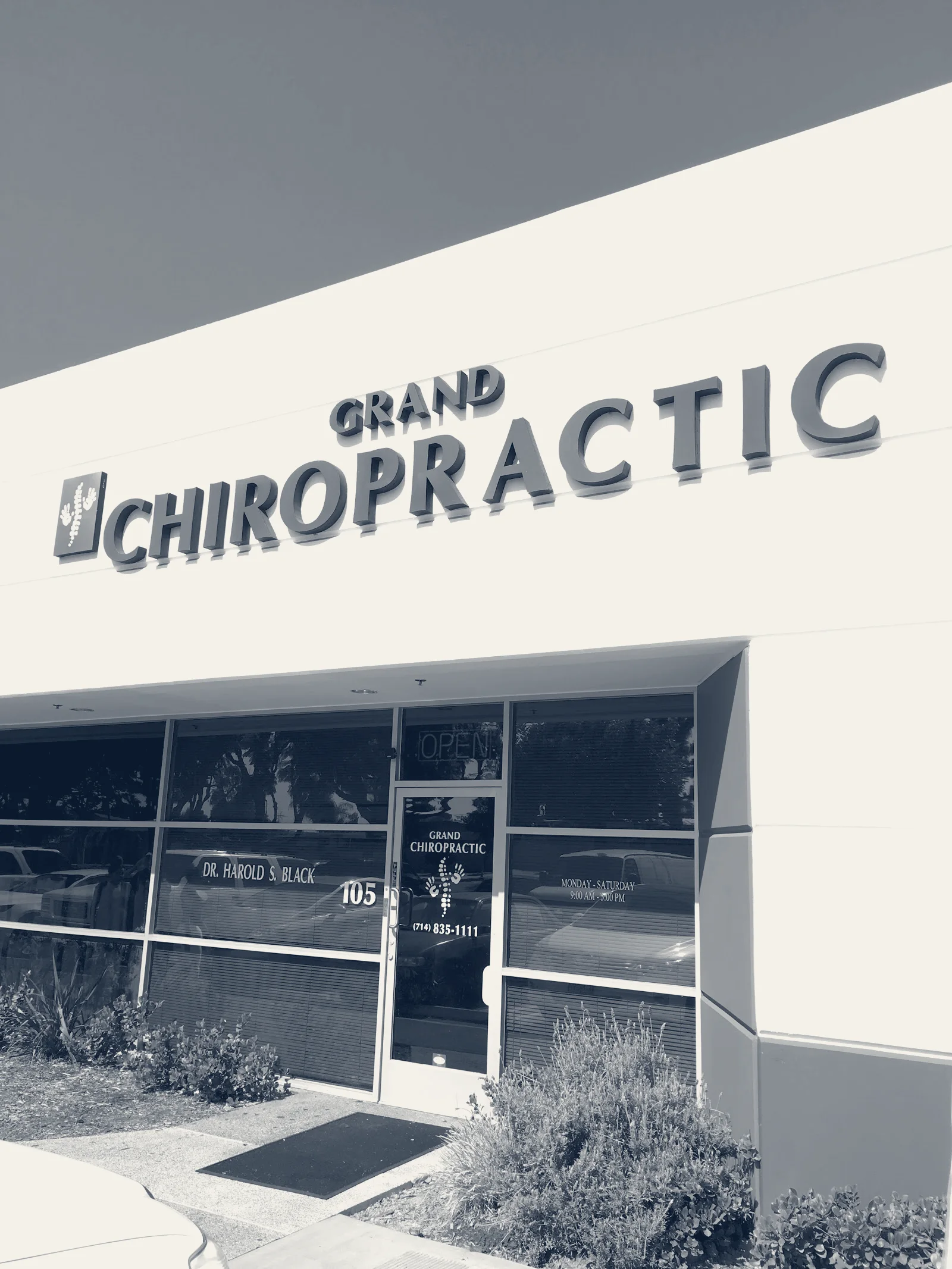Grand Chiropractic — Santa Ana, California