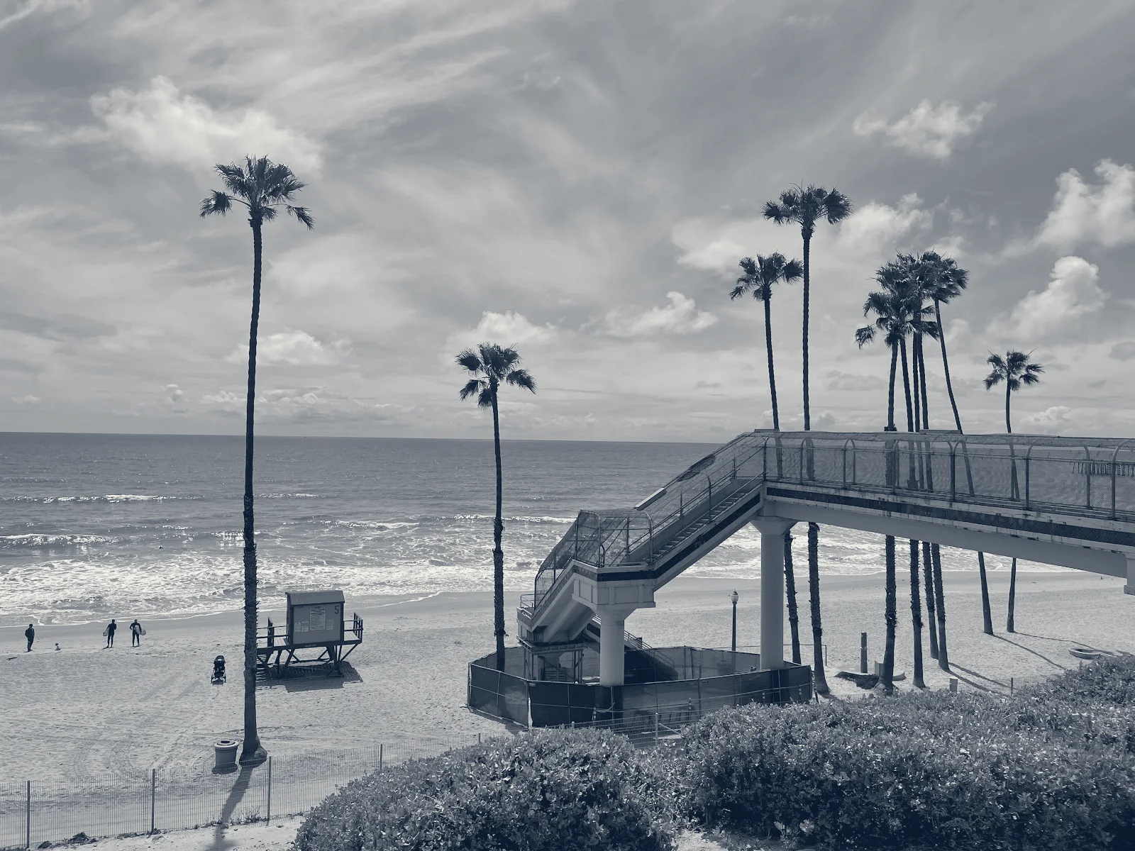 Rising Roads Recovery Mental Health Retreat for Women — Costa Mesa, California