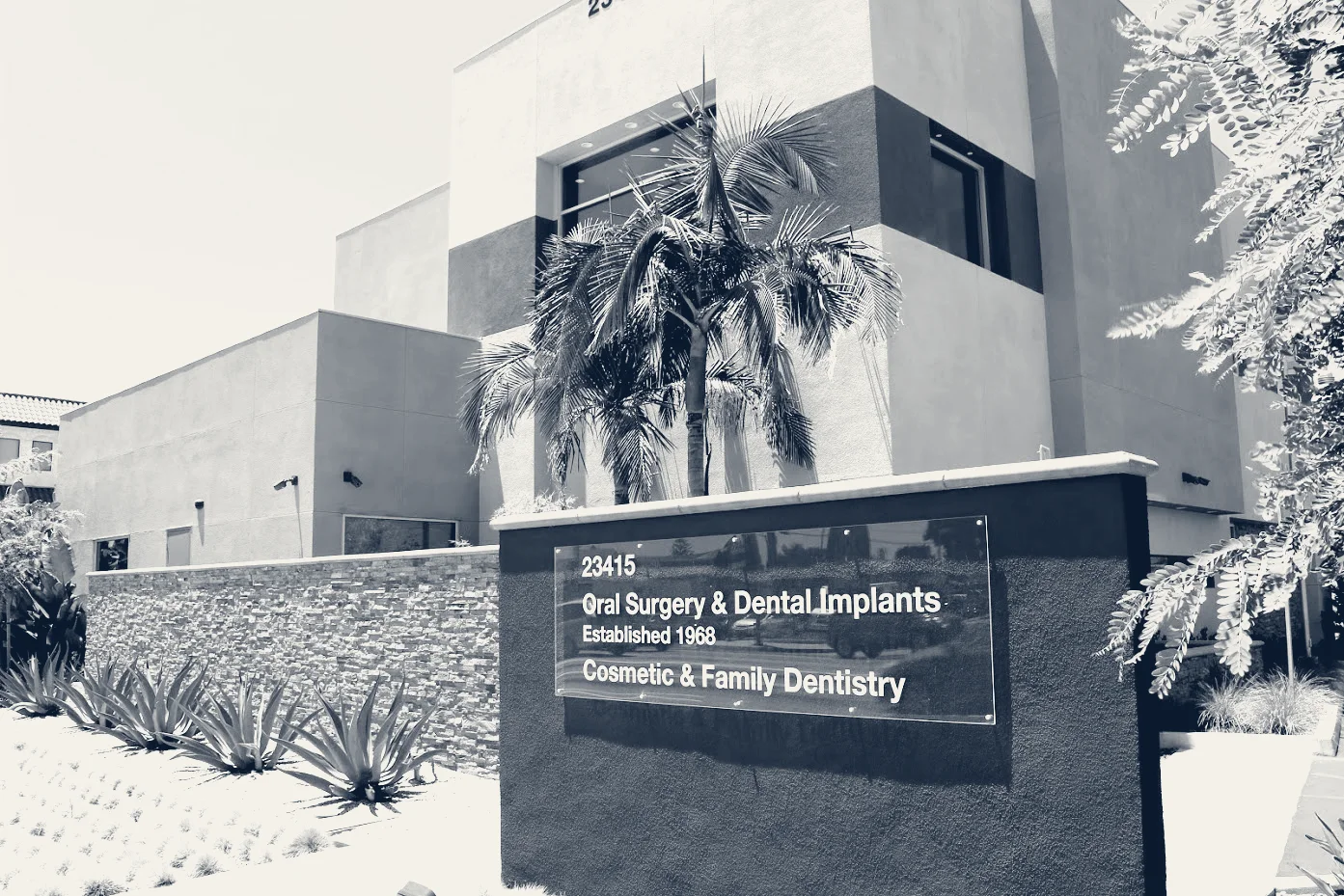 Torrance Oral, Facial Surgery & Dental Implants — Torrance, California