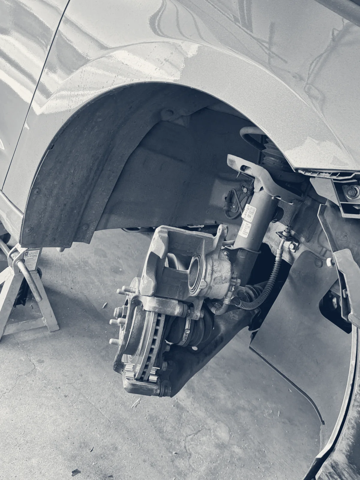 Quick Brakes,Batteries & suspension mobile mechanic — Anaheim, California