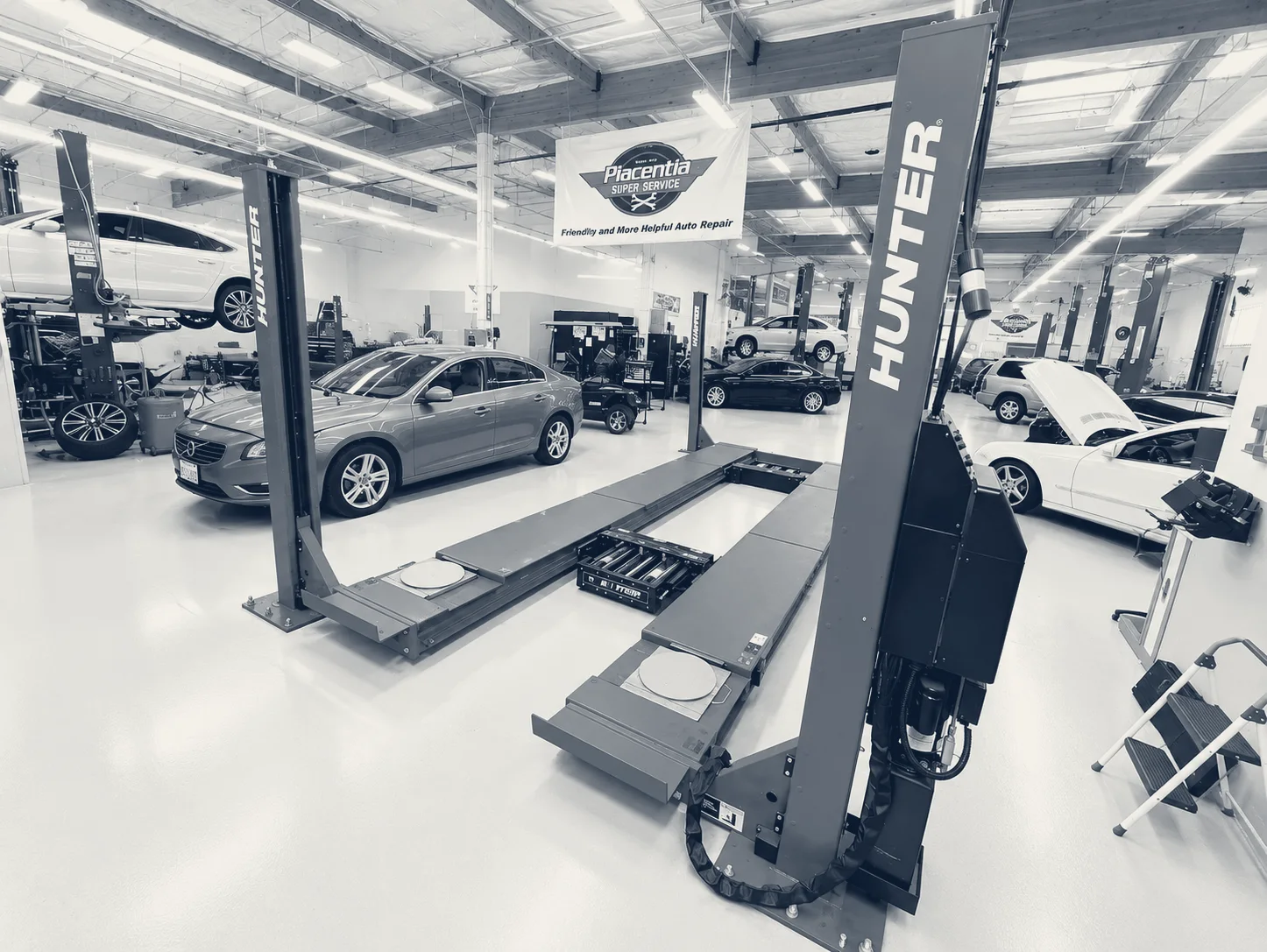 Placentia Super Service — Placentia, California