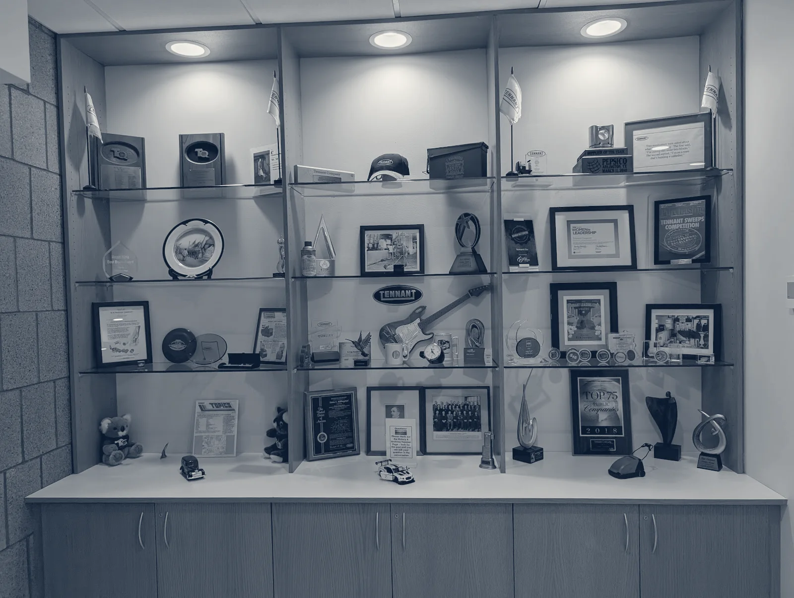Tennant Company - Corporate Headquarters — Eden Prairie, Minnesota