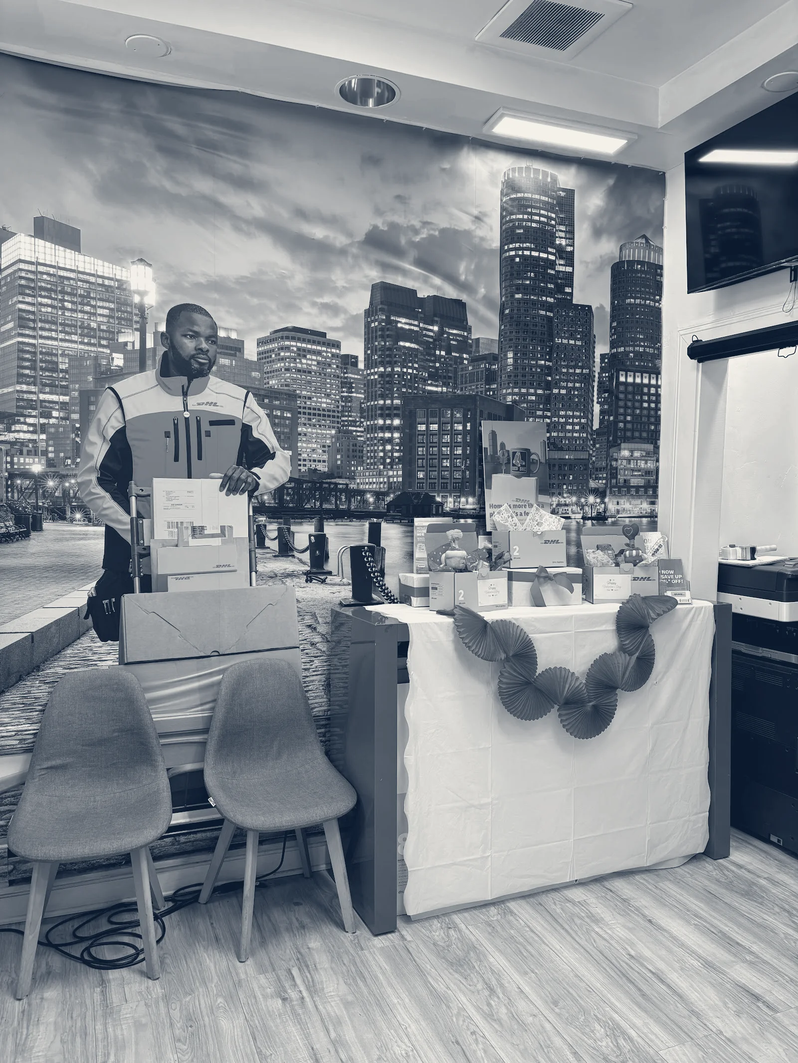 DHL Express Service Point — Boston, Massachusetts