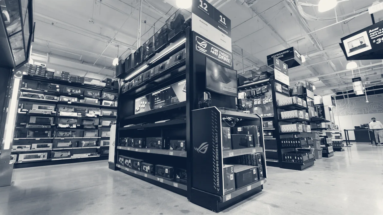 Micro Center — Cambridge, Massachusetts