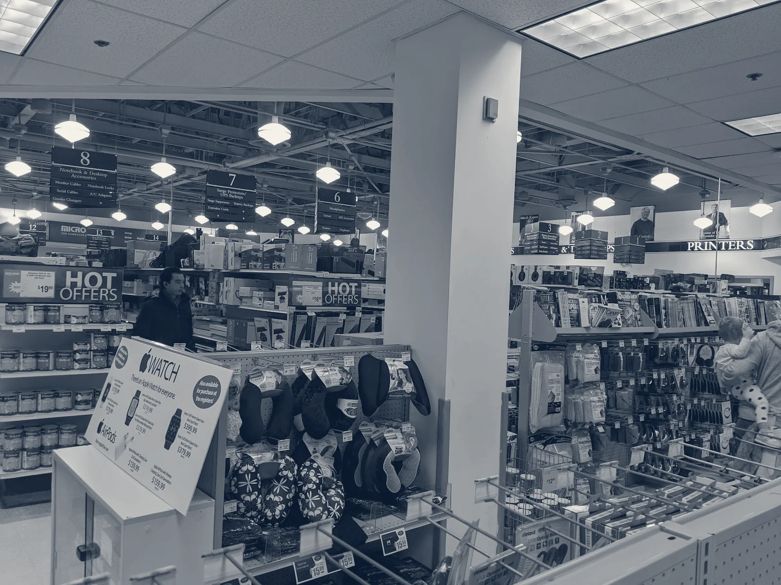 Micro Center — Cambridge, Massachusetts