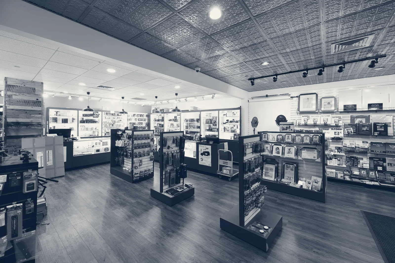 Hunt's Photo & Video — Boston, Massachusetts