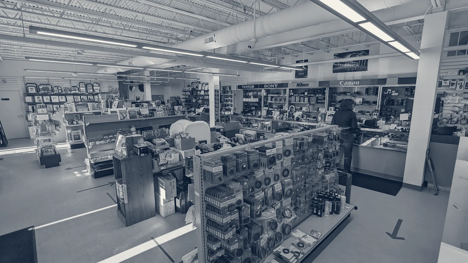 Hunt's Photo & Video — Waltham, Massachusetts